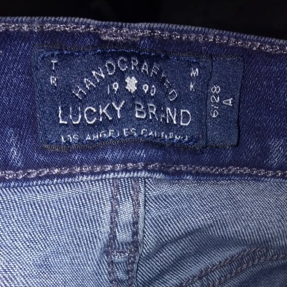 🍀Lucky brand (high quality jeans) - Picture 9 of 11
